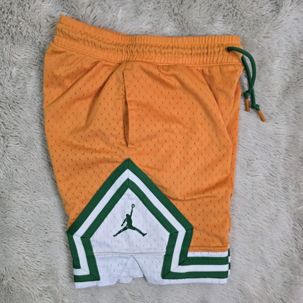 Jordan Big Boys Diamond Orange Green Shorts Size Medium Lined Youth